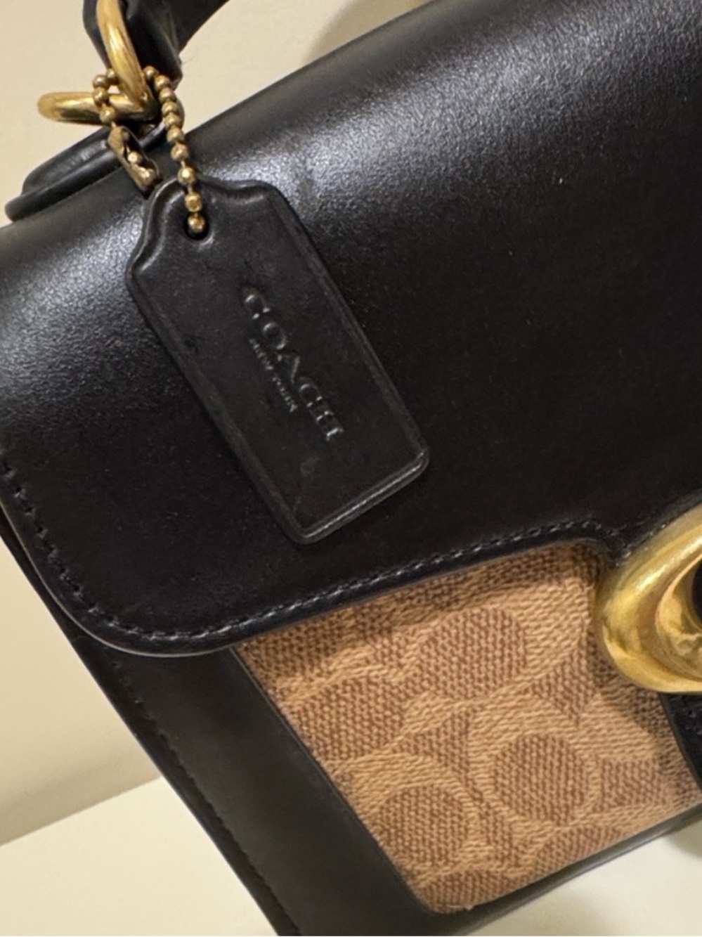 Coach✨ Leather Top Handle Crossbody Bag-Tan/Black. - Picture 5 of 15